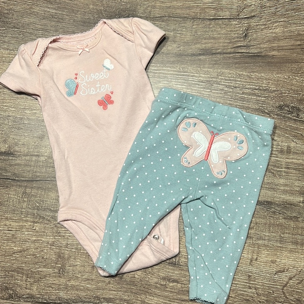 Caters 3 month baby girl set
